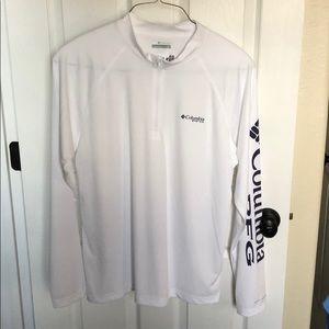 Columbia PFG pullover